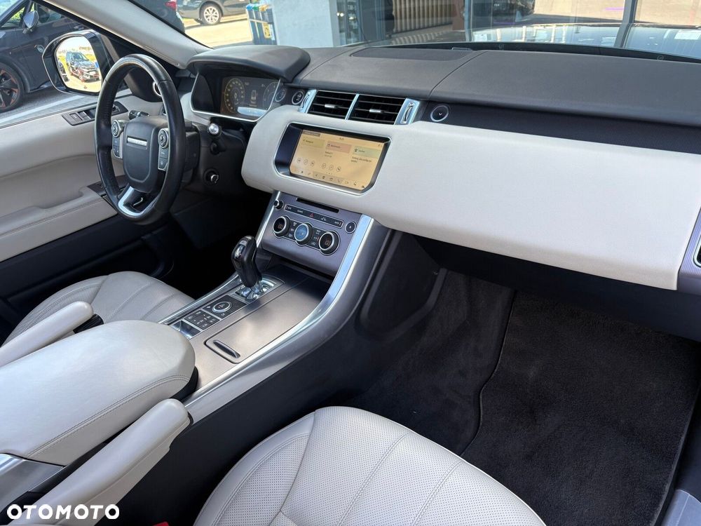 Land Rover Range Rover Sport - 17