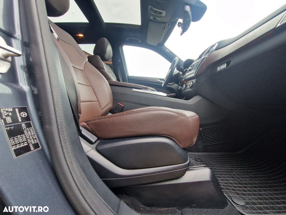 Mercedes-Benz ML - 12