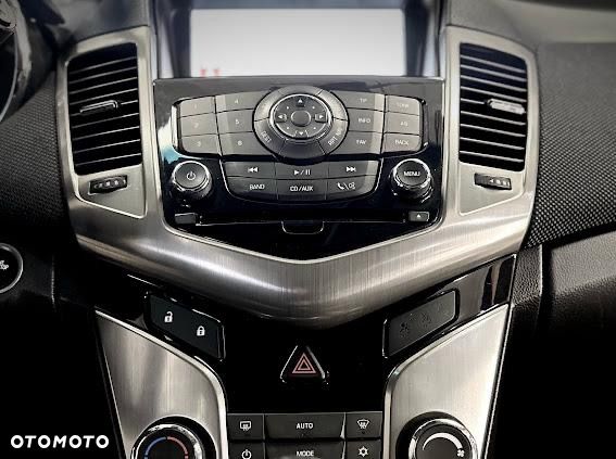 Chevrolet Cruze 1.4 T LT - 22