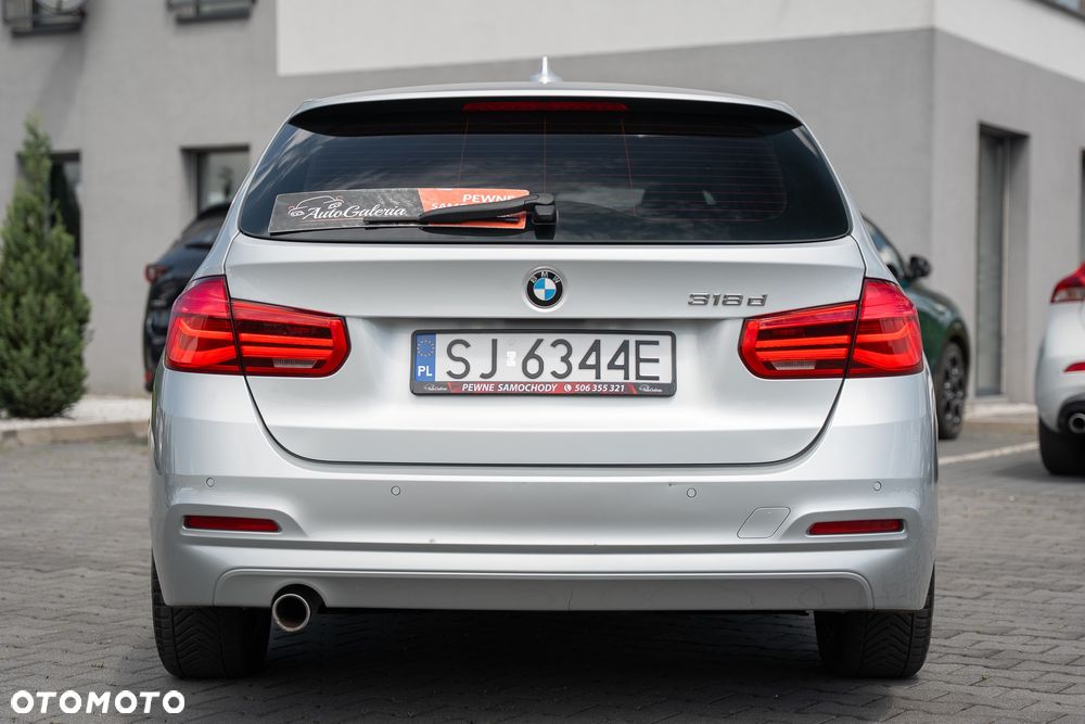 BMW Seria 3 318d - 19