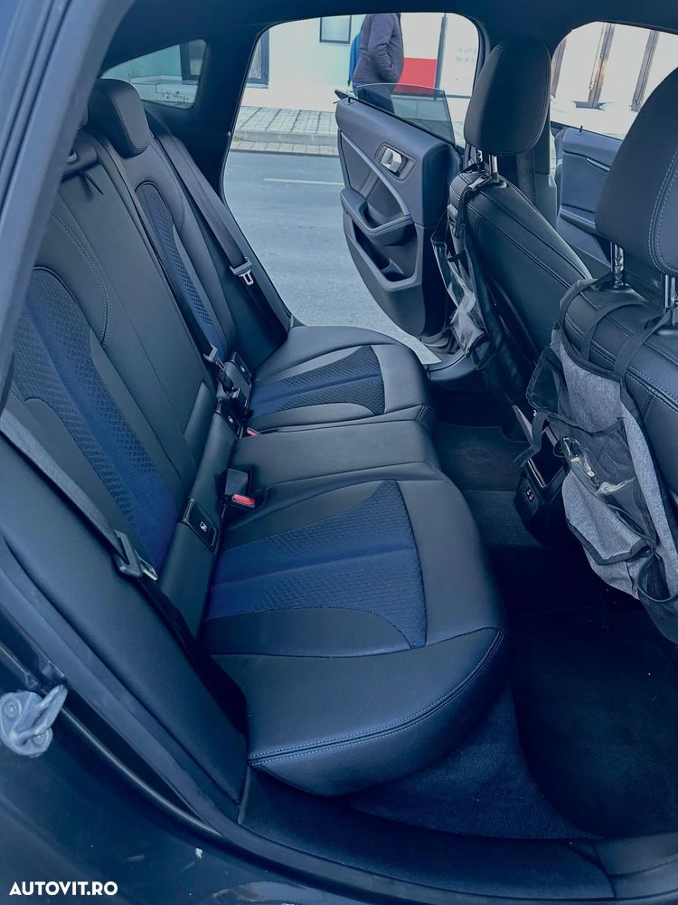 BMW Seria 2 218i Aut. M Sport - 17