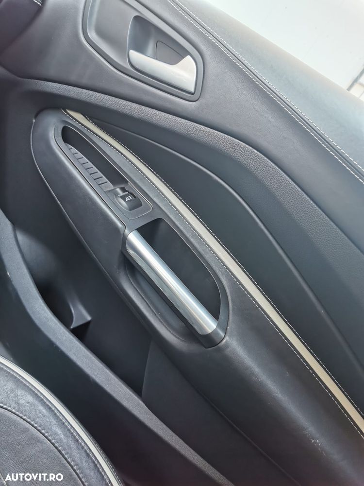 FORD Kuga 2018 — imagine 7