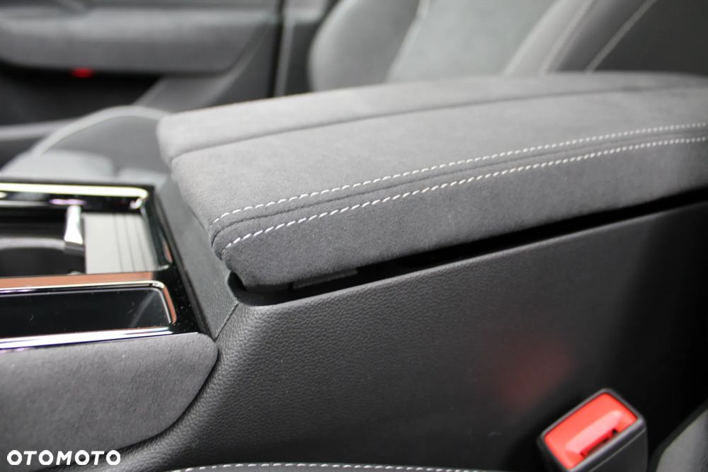 Skoda Superb 2.0 TDI SCR 4x4 Sportline DSG - 16