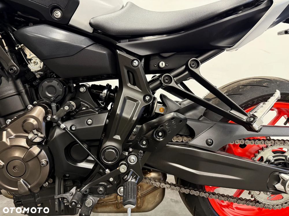 Yamaha MT - 23
