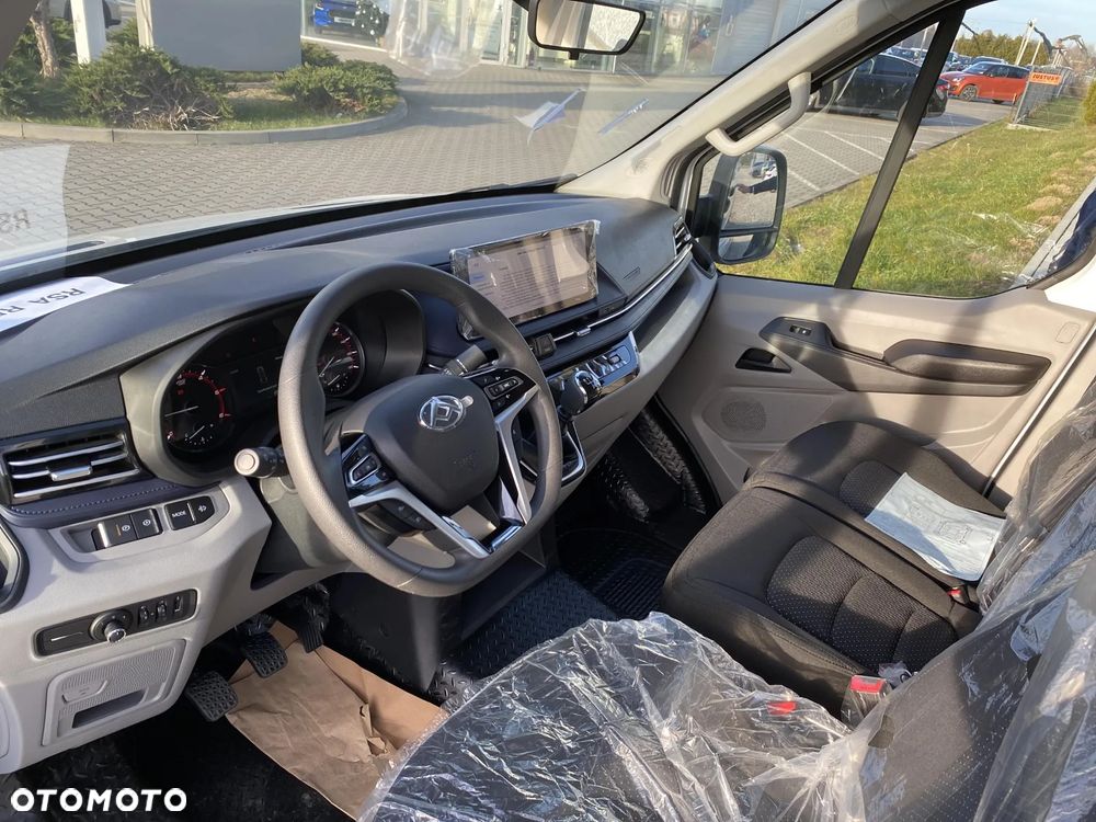 Maxus DELIVER 9 - 10