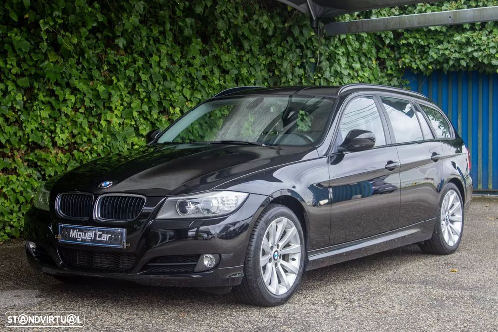 BMW 320 d Touring Line Luxury - 3