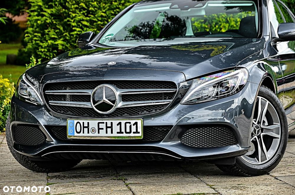 Mercedes-Benz Klasa C 180 T 7G-TRONIC Exclusive - 11