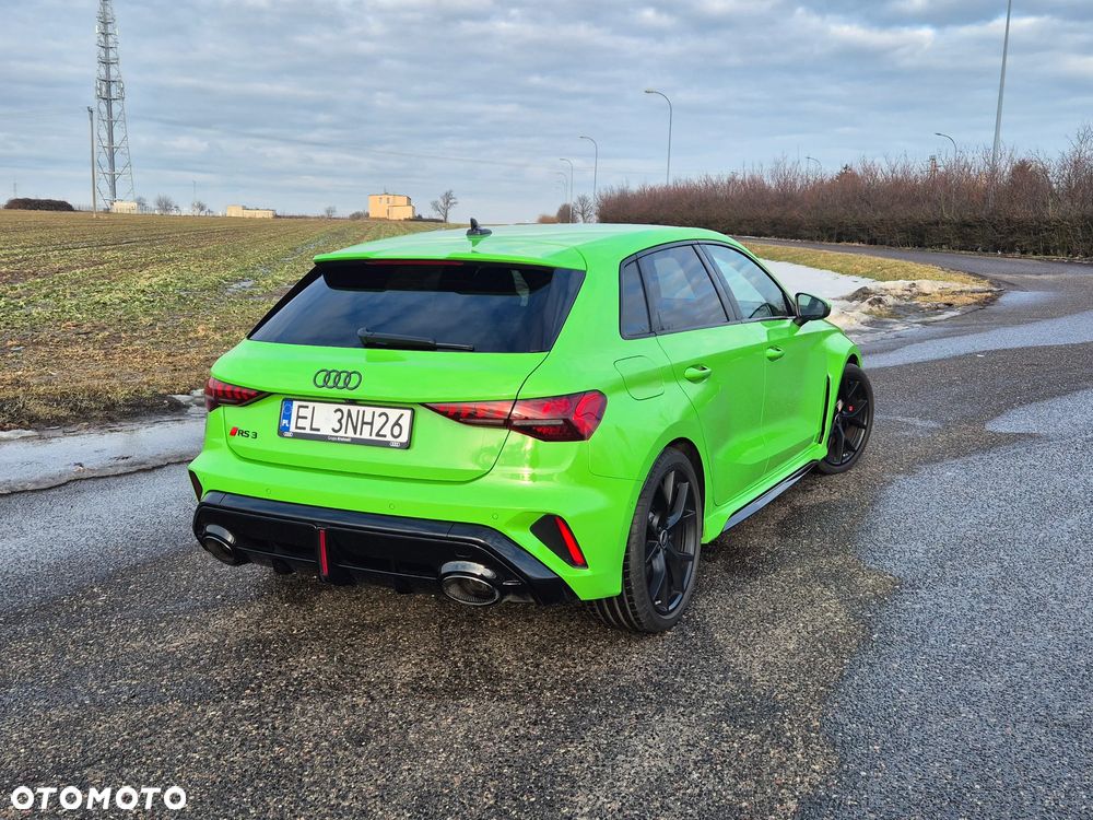 Audi RS3 Sportback - 1