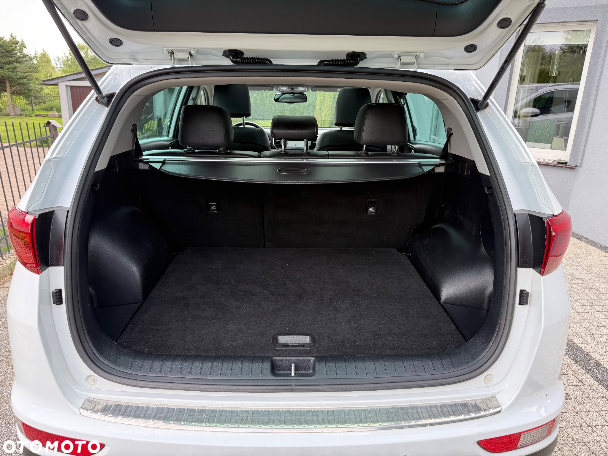 Kia Sportage 2,0 CRDI AWD Vision - 13