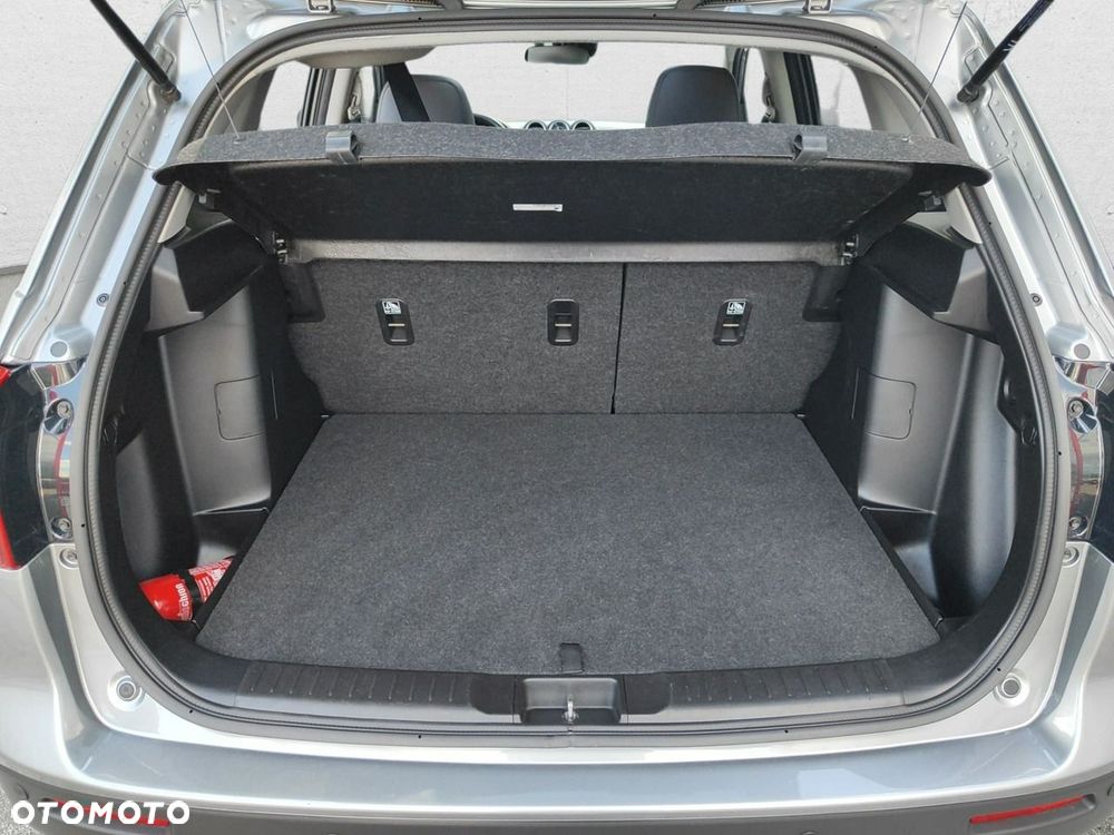 Suzuki Vitara - 25