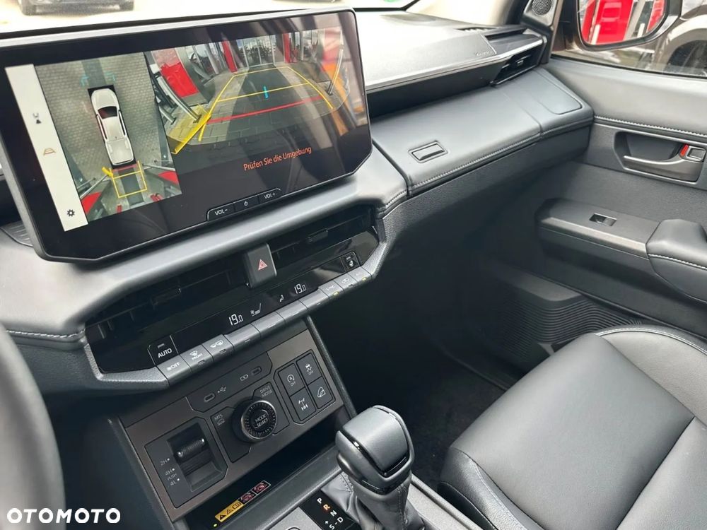 Toyota Hilux - 14