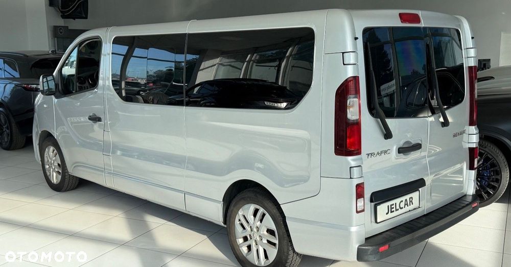 Renault Trafic - 21