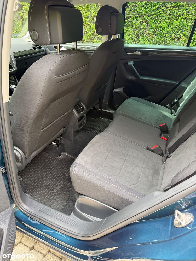 Volkswagen Tiguan 2.0 TSI 4Mot Elegance DSG - 25