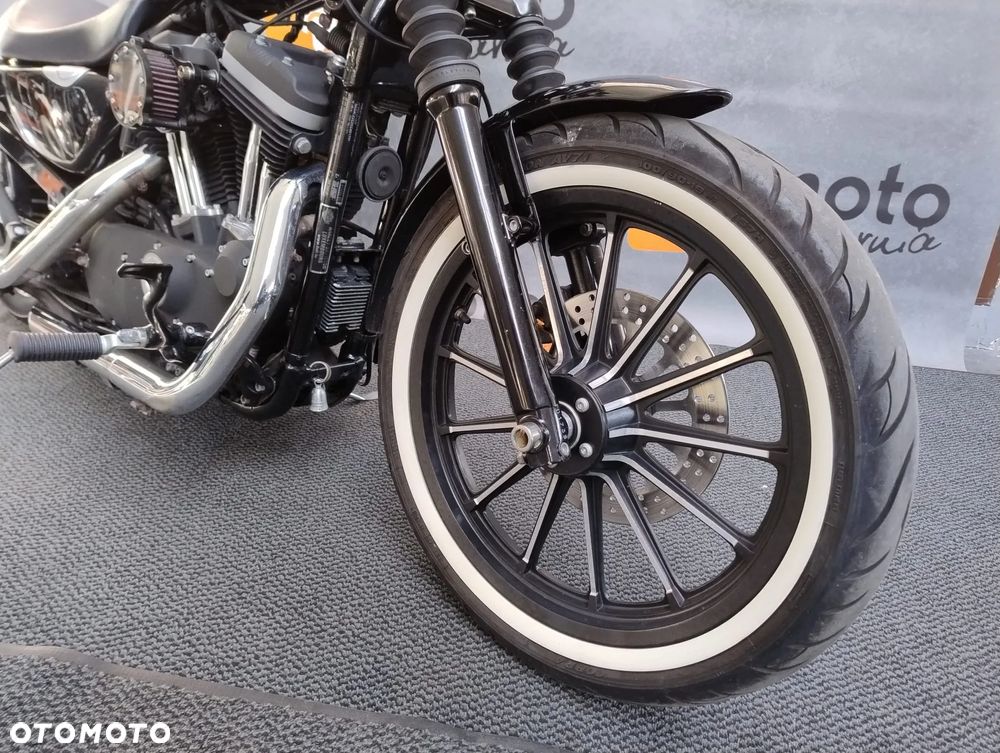 Harley-Davidson Sportster Iron 883 - 35