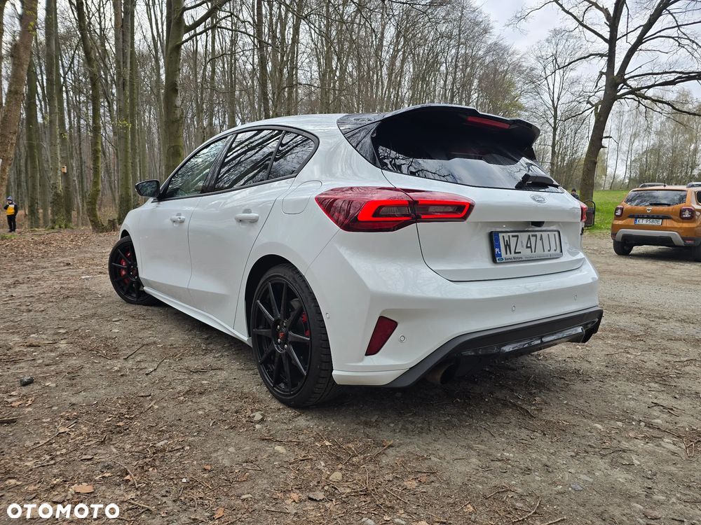 Ford Focus 2.3 EcoBoost ST X - 5