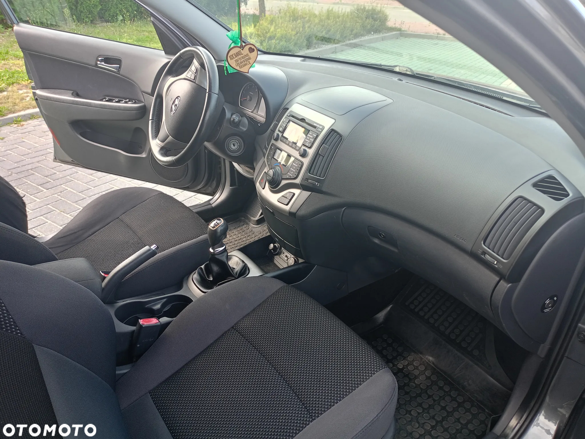 Hyundai i30 1.6 CRDi Comfort - 11