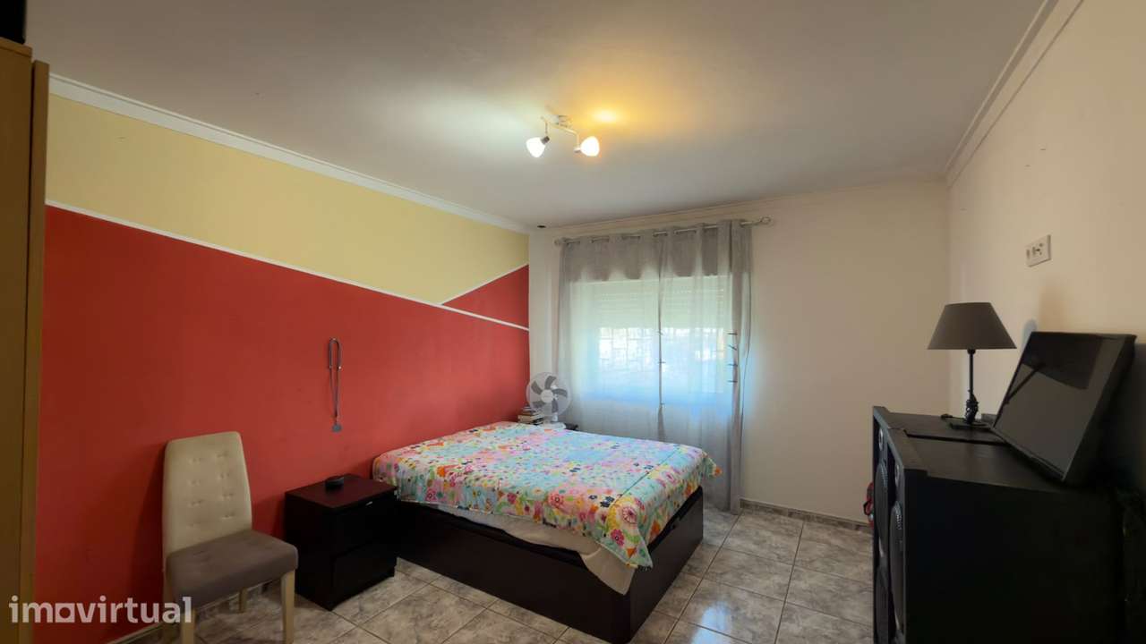 Apartamento T2 à venda na Rua da Boa Hora - Grande imagem: 3/10