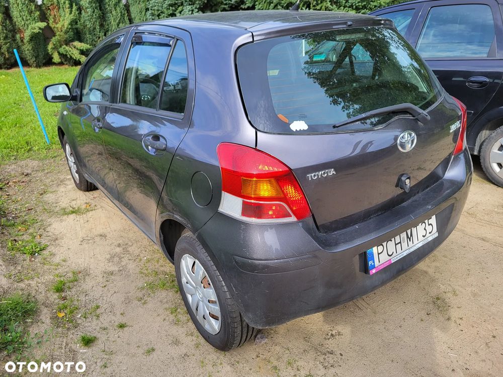 Toyota Yaris 1.0 Active - 18
