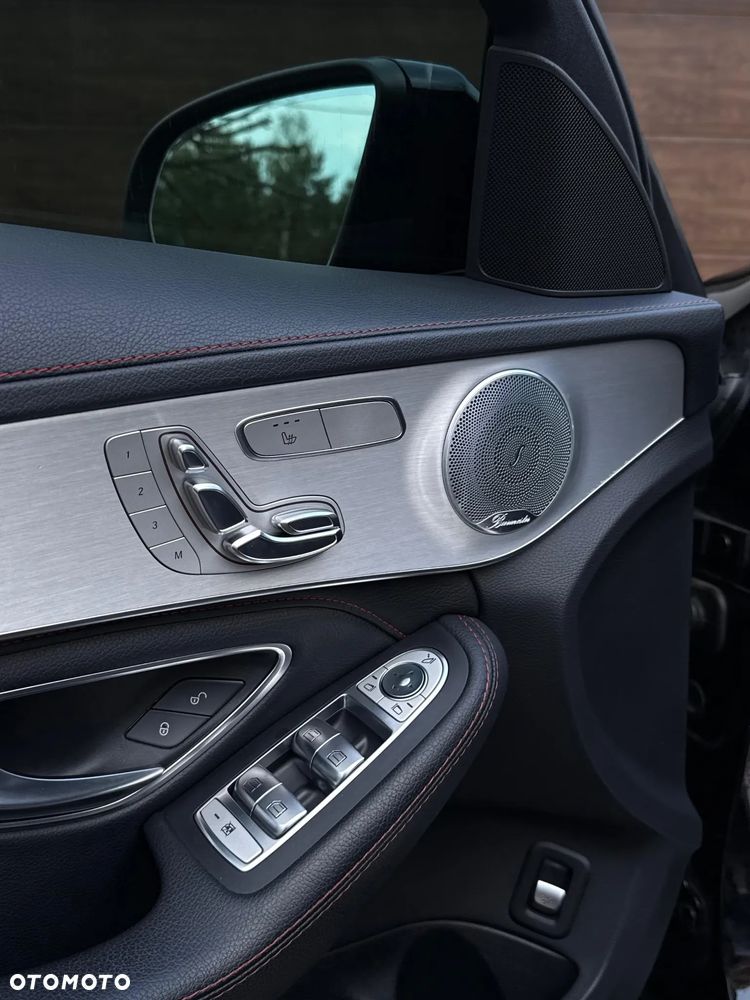 Mercedes-Benz Klasa C AMG 43 4Matic 9G-TRONIC - 15