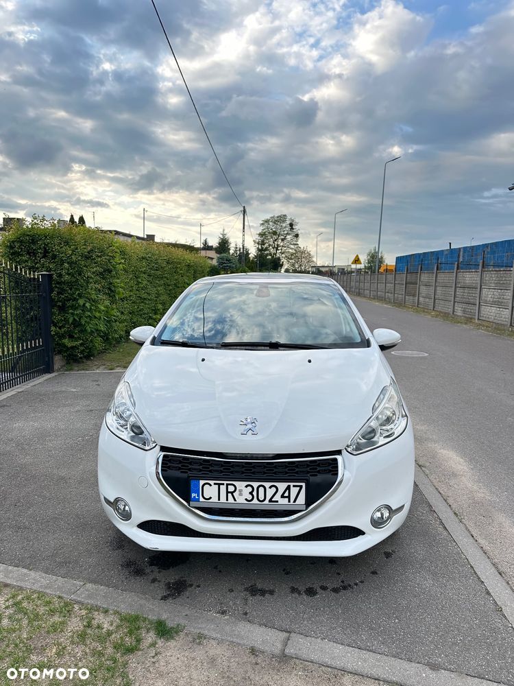 Peugeot 208 1.2 PureTech Allure - 1