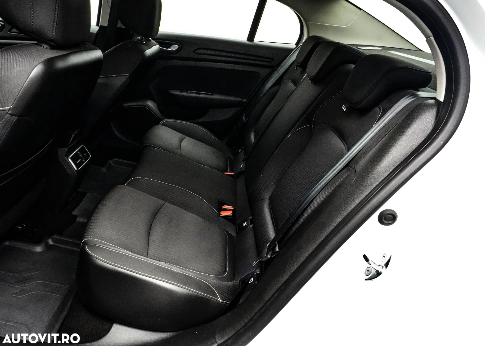Renault Megane Blue dCi 116 Life - 13