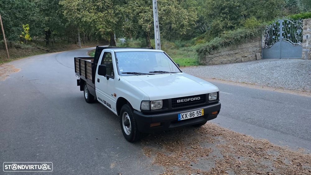 Bedford Brava/Direção Assistida - 5