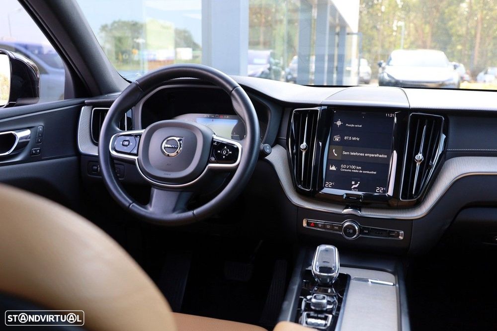 Volvo XC 60 2.0 T8 PHEV Inscription AWD - 23