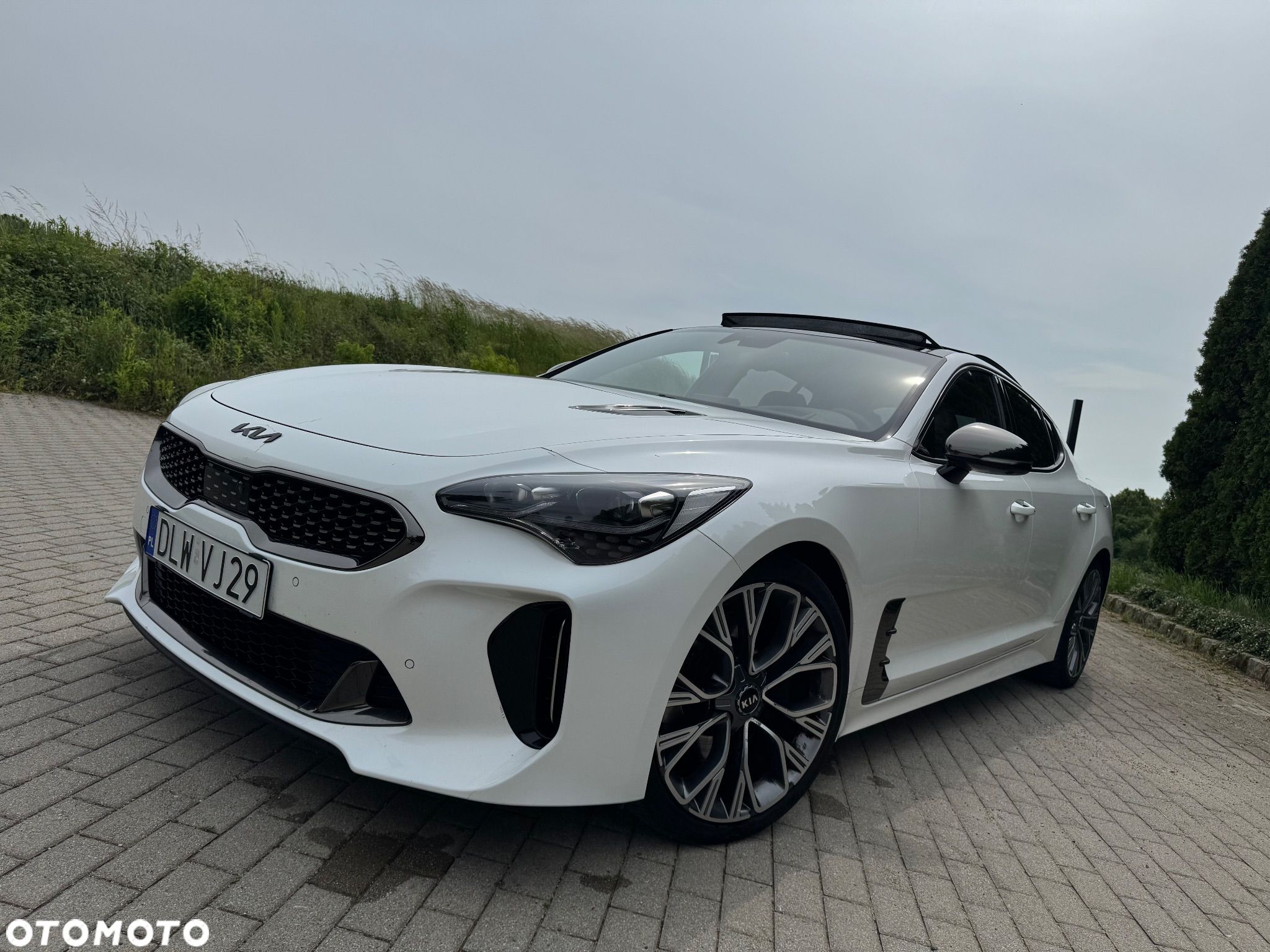 Kia Stinger 2.0 T-GDI GT Line - 1
