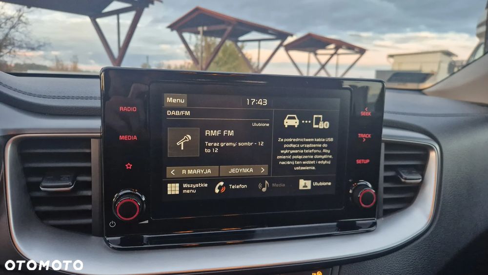 Kia Ceed 1.5 T-GDI M DCT - 17