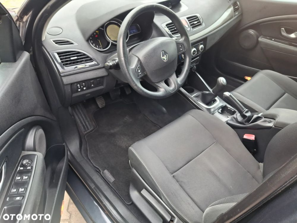 Renault Megane 1.6 16V 100 Authentique - 17