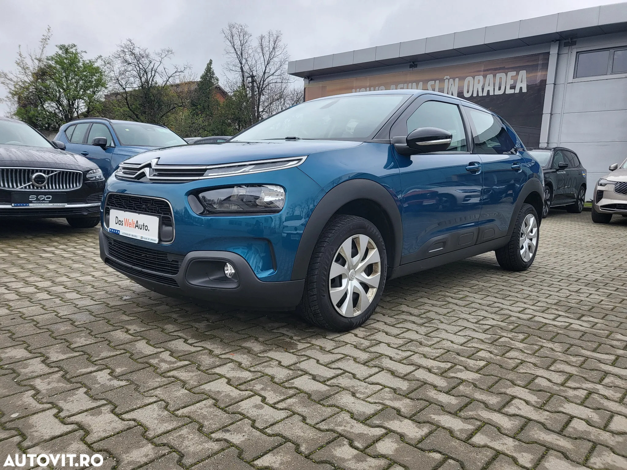 Citroën C4 Cactus 1.2 PureTech S&S BVM6 Feel - 3