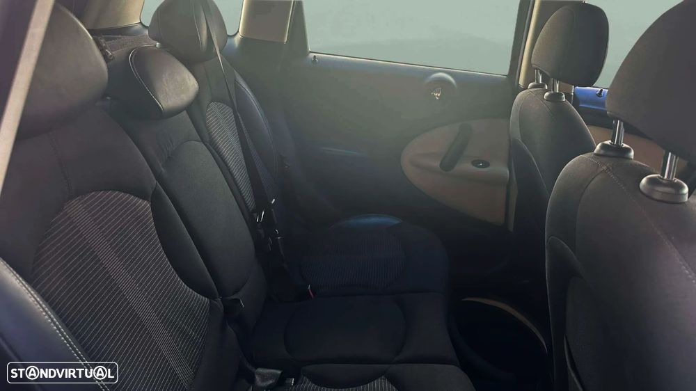 MINI Countryman Cooper D - 11