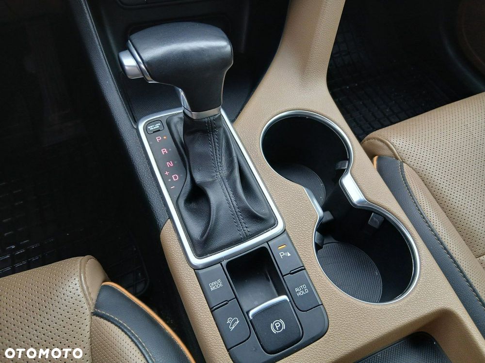 Kia Sportage - 25
