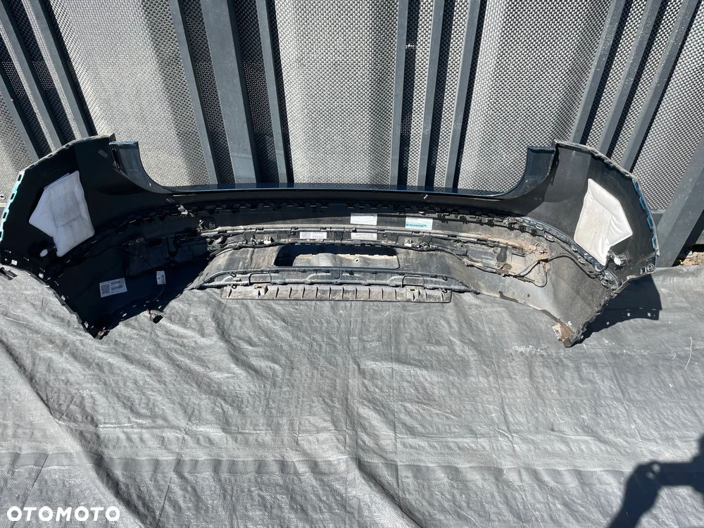 VW TIGUAN II zderzak tył r line LIFT LP5J w kolor ORYGIANŁ 6x pdc KOMPLETNY - 4