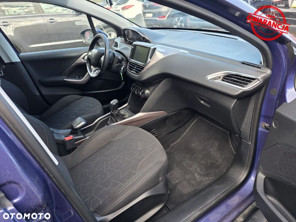 Peugeot 2008 - 24