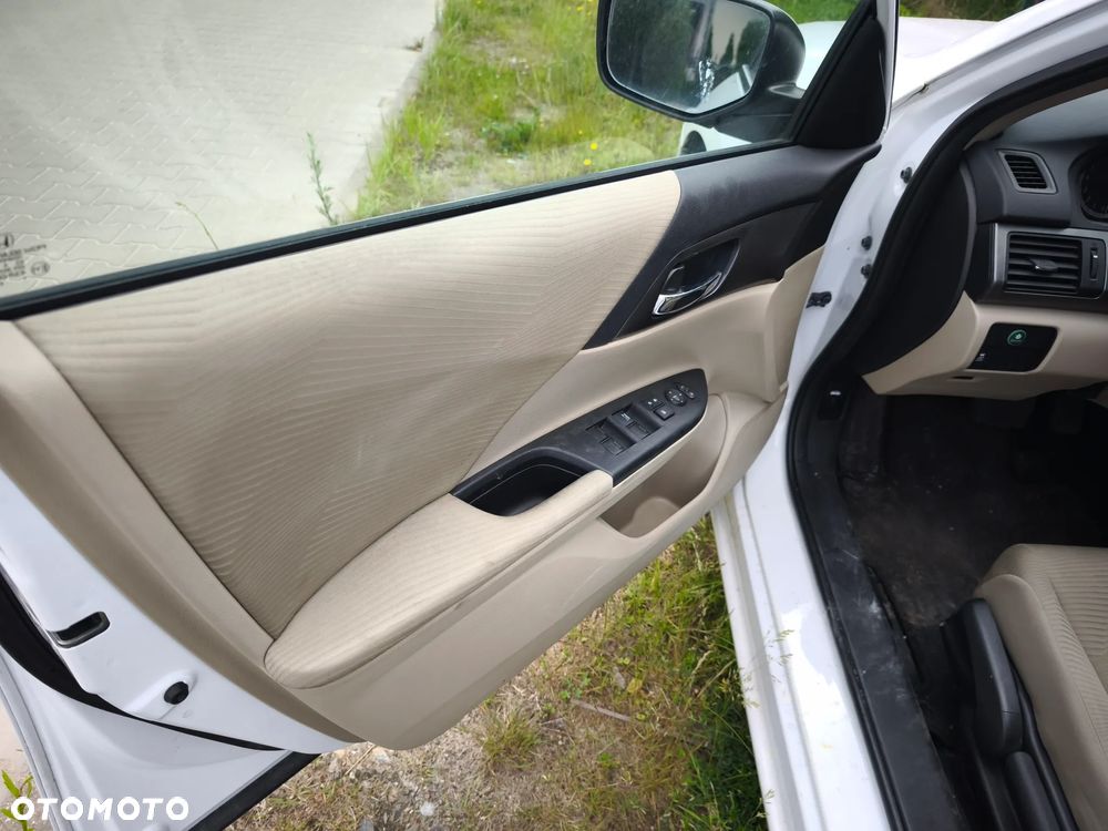 Honda Accord 2.4 Automatik S - 19