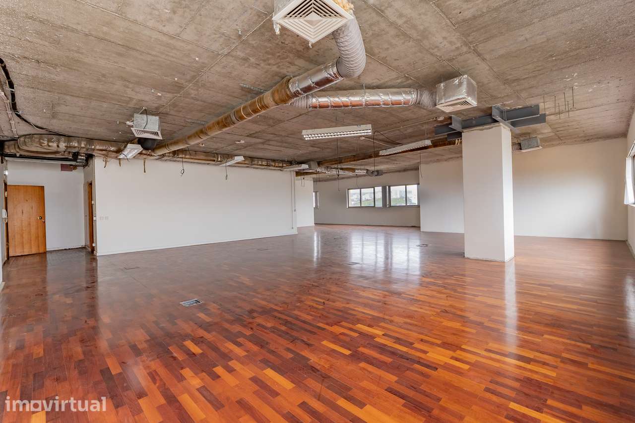 Escritório para Venda em Miraflores – 335 m² | Vista Desafogada | 3 Fr - Grande imagem: 4/25