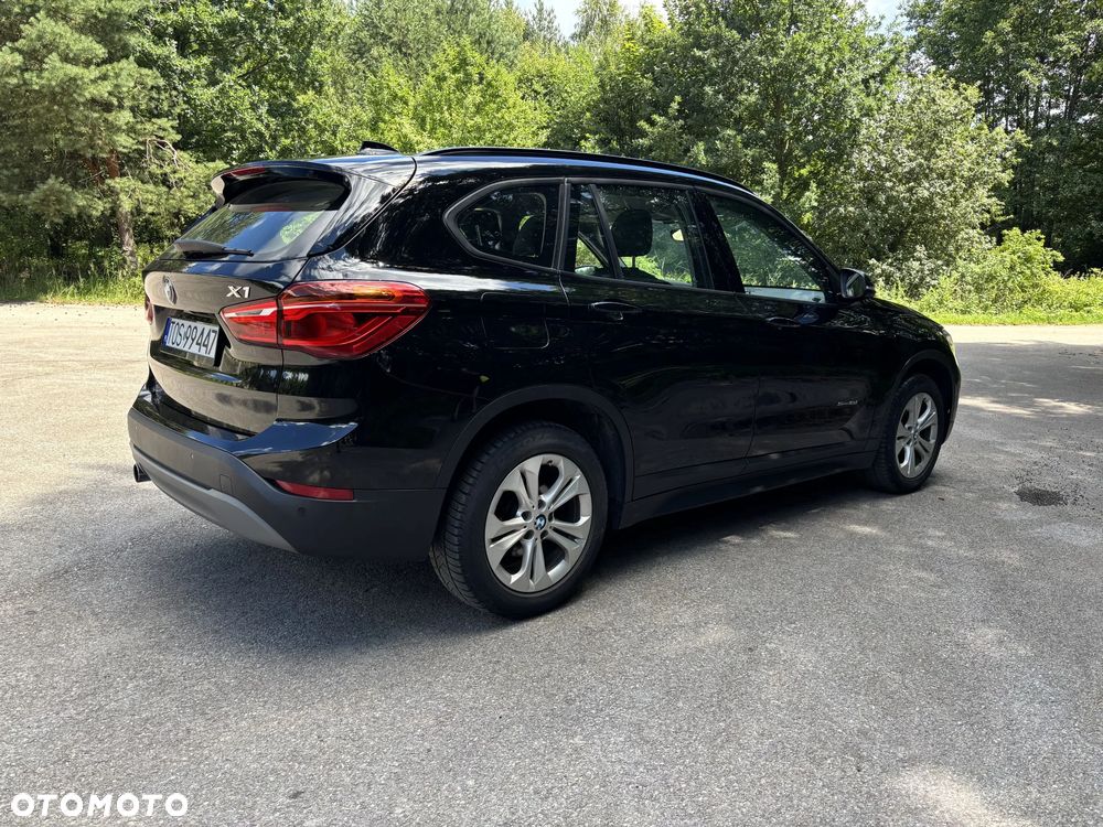 BMW X1 sDrive18d Advantage - 3
