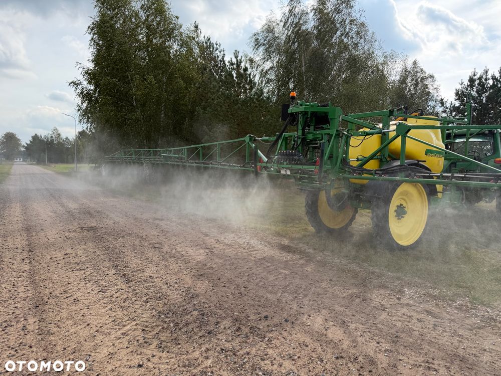 John Deere 832 SE - 12