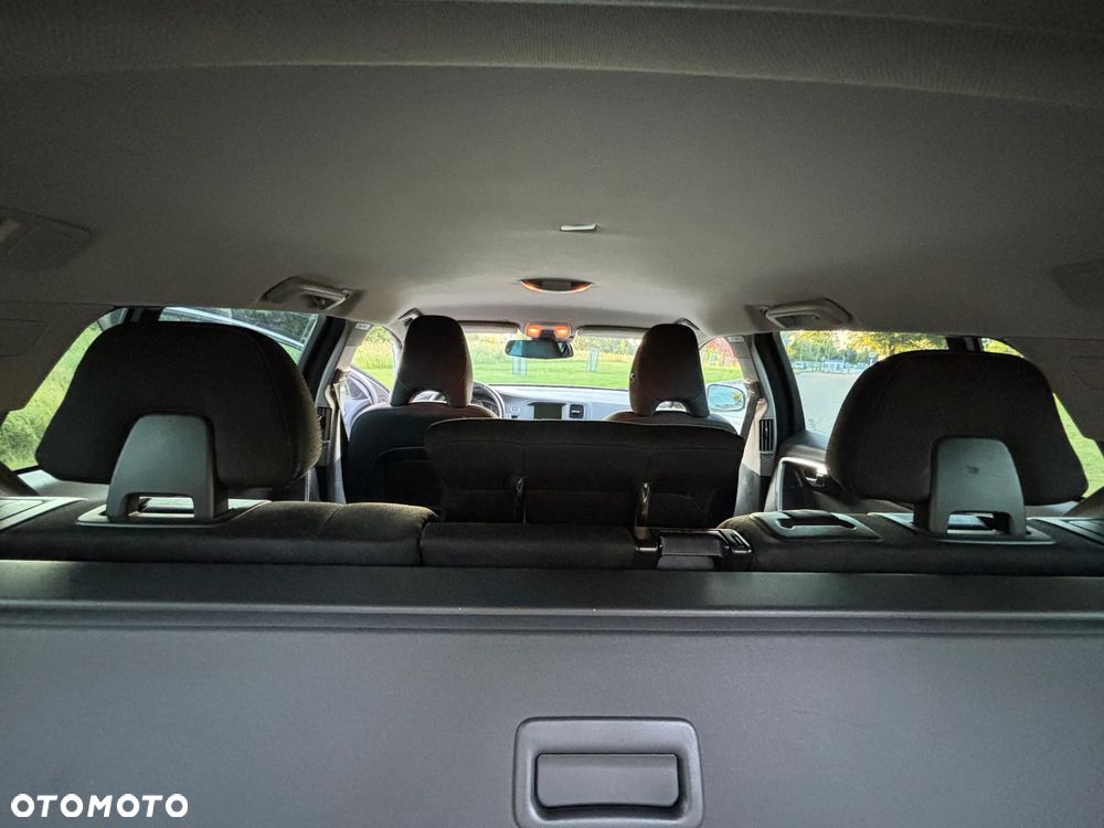 Volvo V60 D2 Momentum - 25
