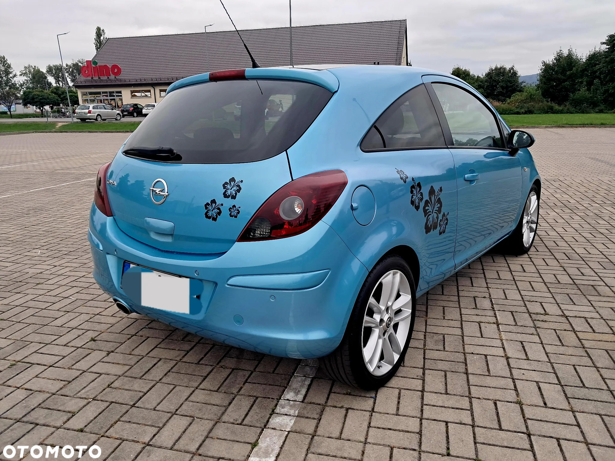 Opel Corsa 1.2 16V Cosmo - 4