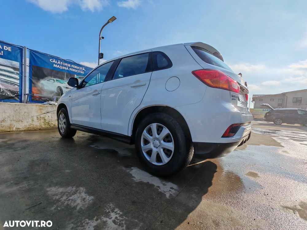 Mitsubishi ASX 1.6 Litre 2WD MIVEC Inform - 12