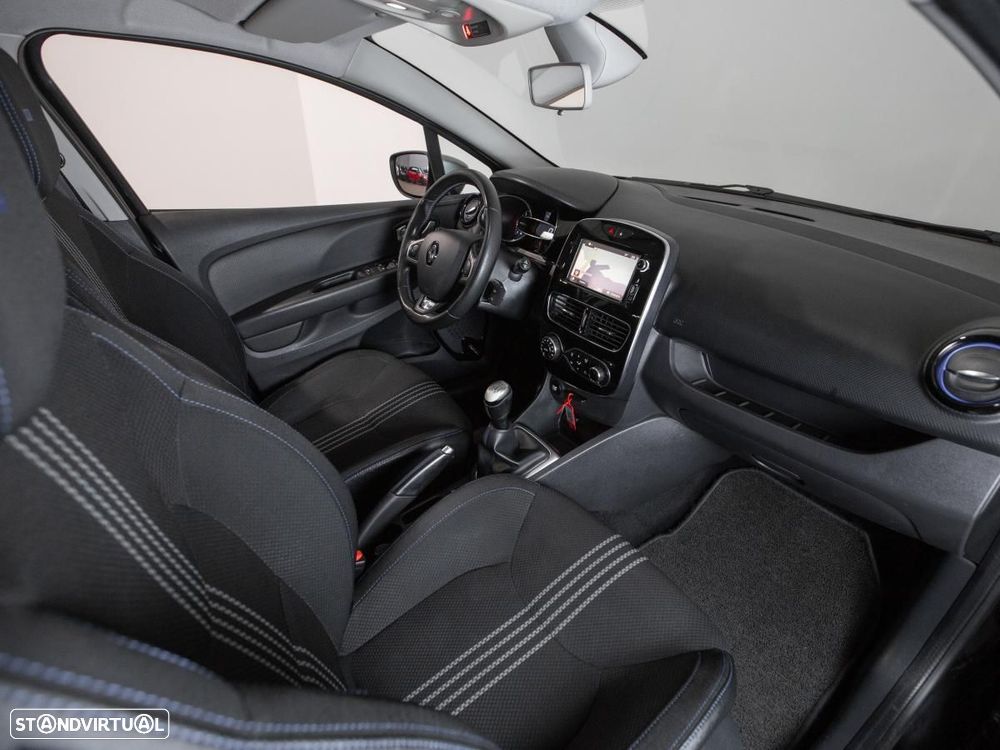 Renault Clio Sport Tourer 1.5 dCi GT Line - 10