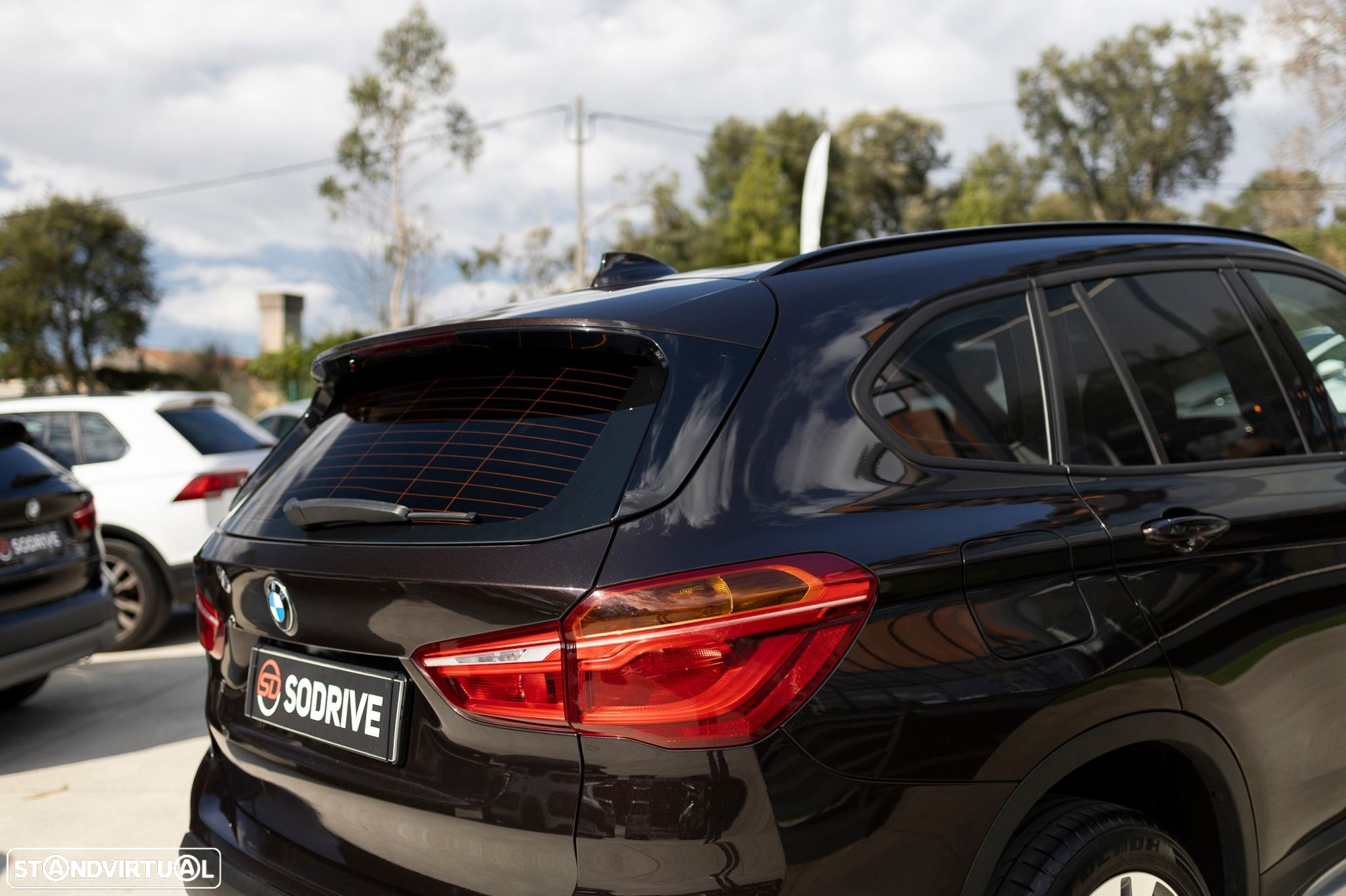 BMW X1 16 d sDrive Line xLine - 43