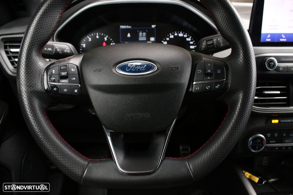 Ford Focus 1.0 EcoBoost ST-Line - 18