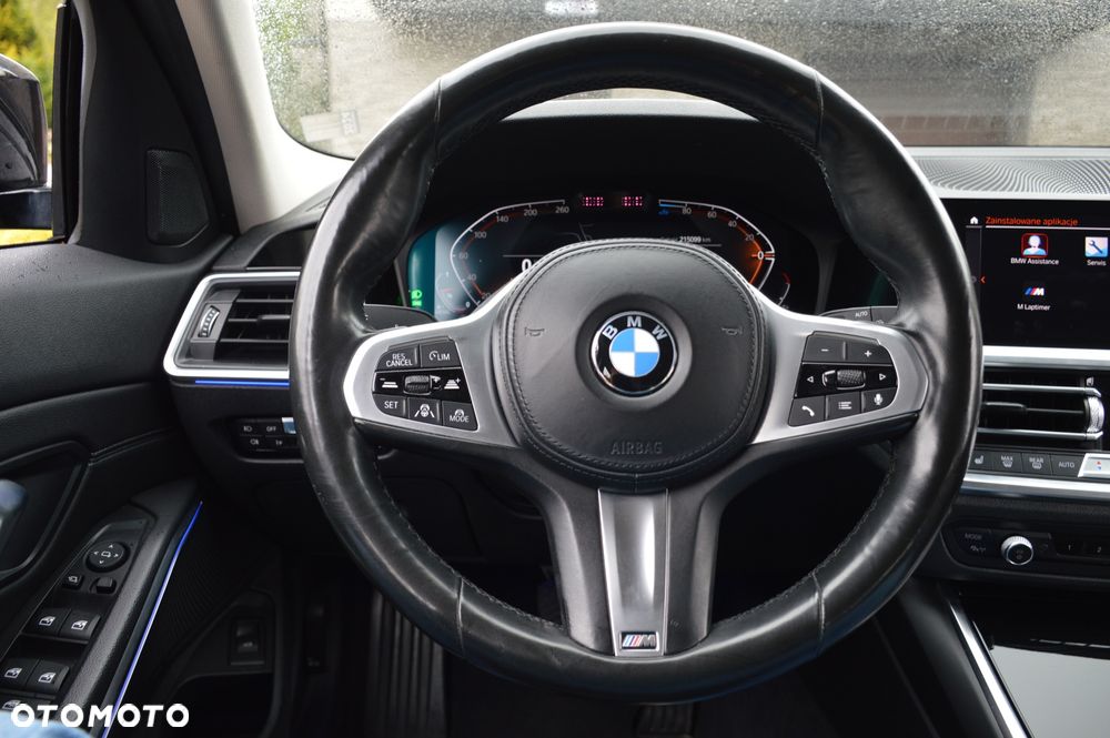 BMW Seria 3 320d Sport Line Shadow - 30