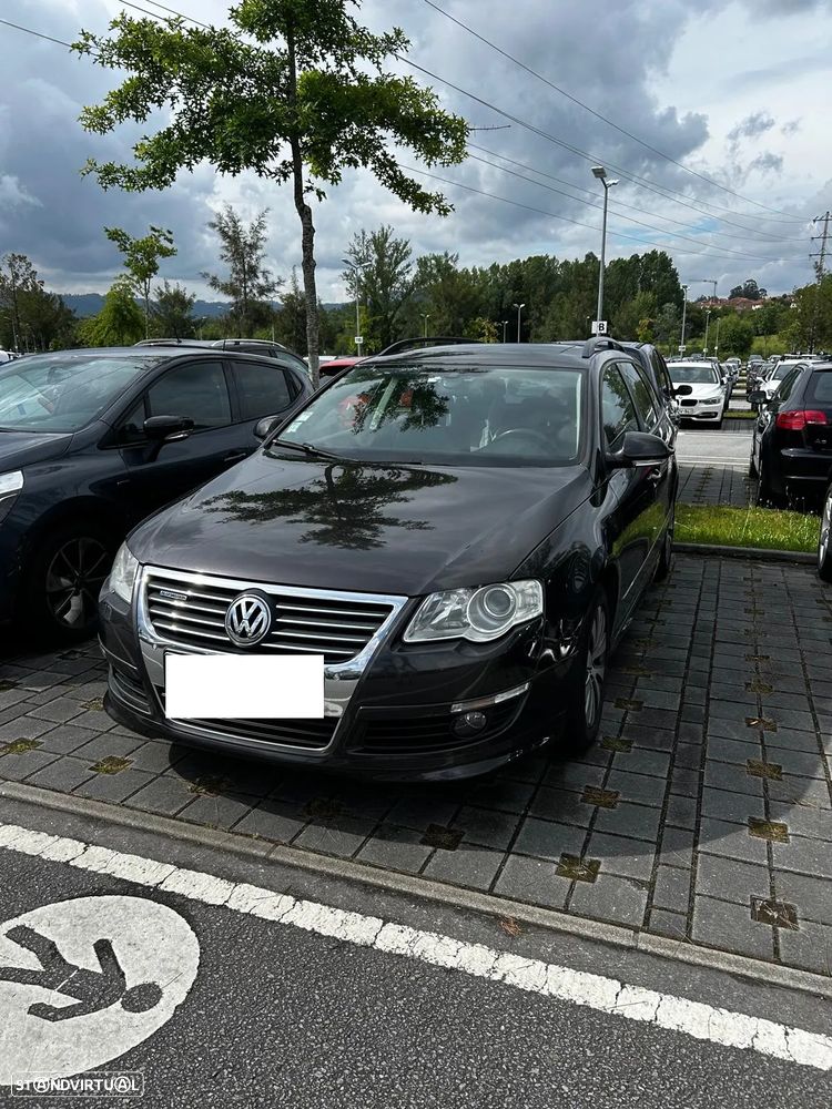 VW Passat 1.6 TDI DPF BlueMotion Comfortline - 1