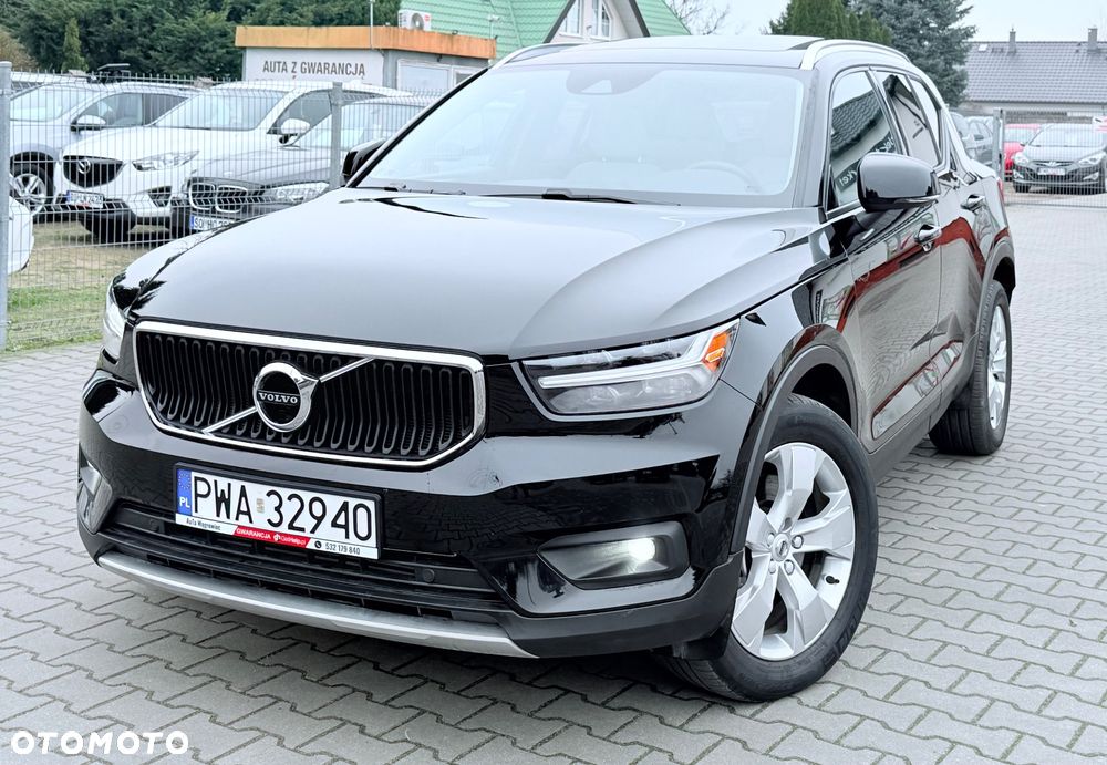 Volvo XC 40 T4 Geartronic Momentum Pro - 28