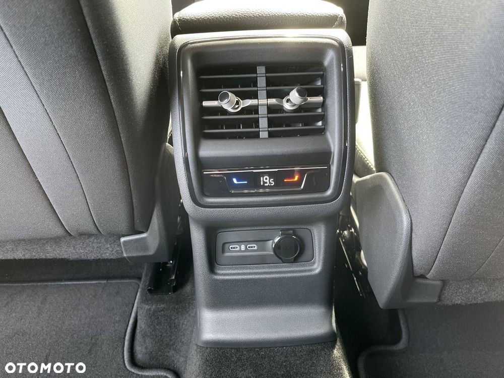 Skoda Kodiaq 1.5 TSI mHEV 4x2 Selection DSG - 22