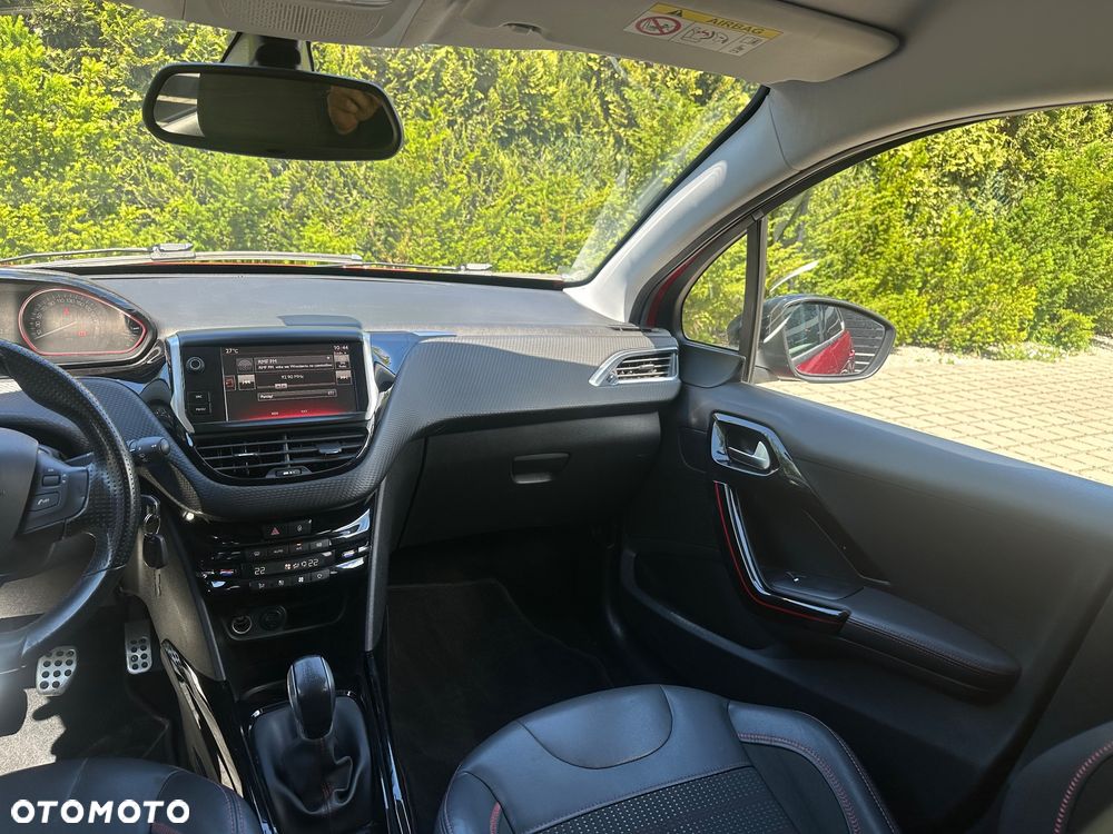 Peugeot 2008 PureTech 110 Stop&Start GT-Line Edition - 11